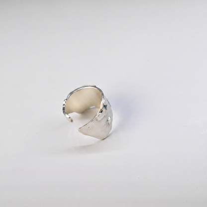 sterling silver unisex ring, side view
