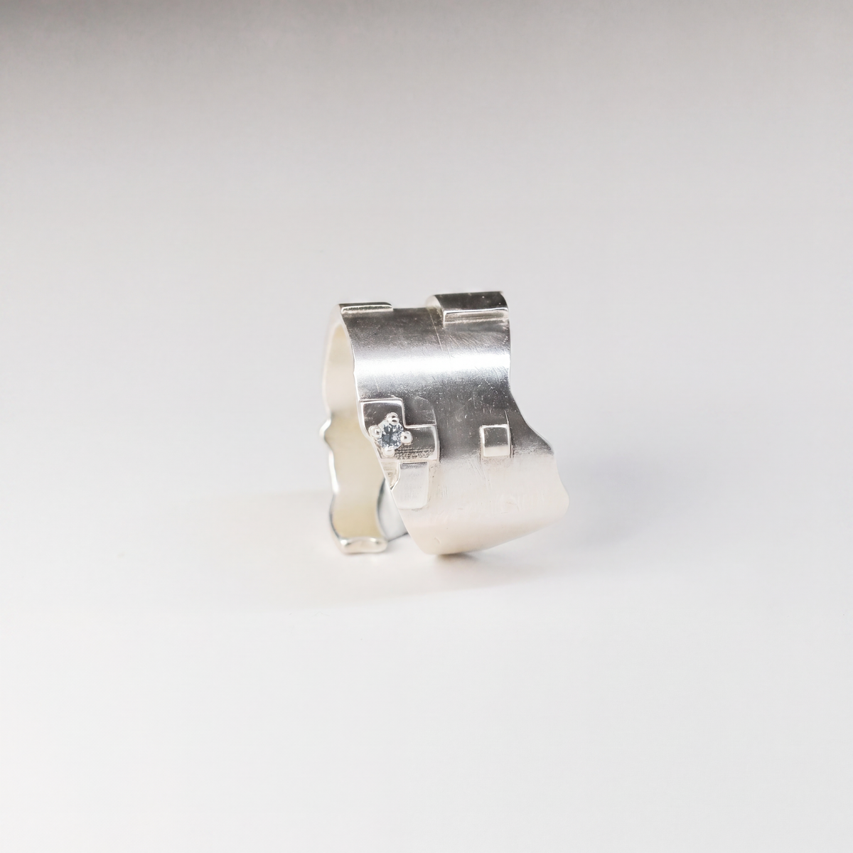 sterling silver unisex ring, front view